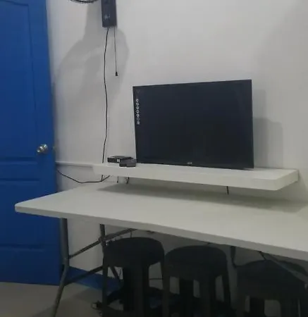 Innsite Room Rentals Pasay Exterior photo